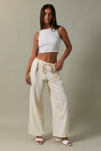 Load image into Gallery viewer, Low-Rise Front Tie Pants- Ivory
