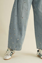 Load image into Gallery viewer, Studded Barrel Jeans
