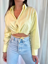 Load image into Gallery viewer, Blonde Collared Top

