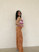 Load image into Gallery viewer, Floral Wide Leg Pant- Peach
